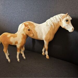 Breyers Misty (Model #20 1972-1975) and Stormy (Model #19 1977-2008)